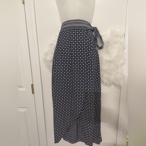 Max Studio navy and white polka dot wrap skirt Size S